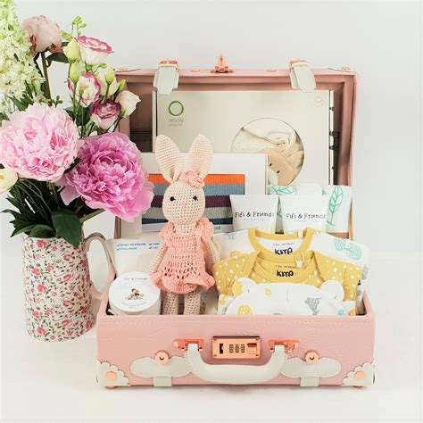 unique luxury baby gifts.